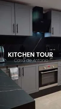 Portada del vídeo Kitchen Tour, casa de Antonio